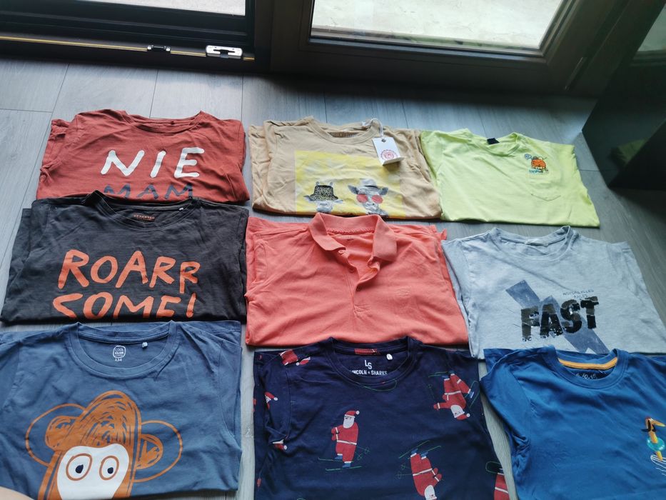 Koszulki rozmiar 134