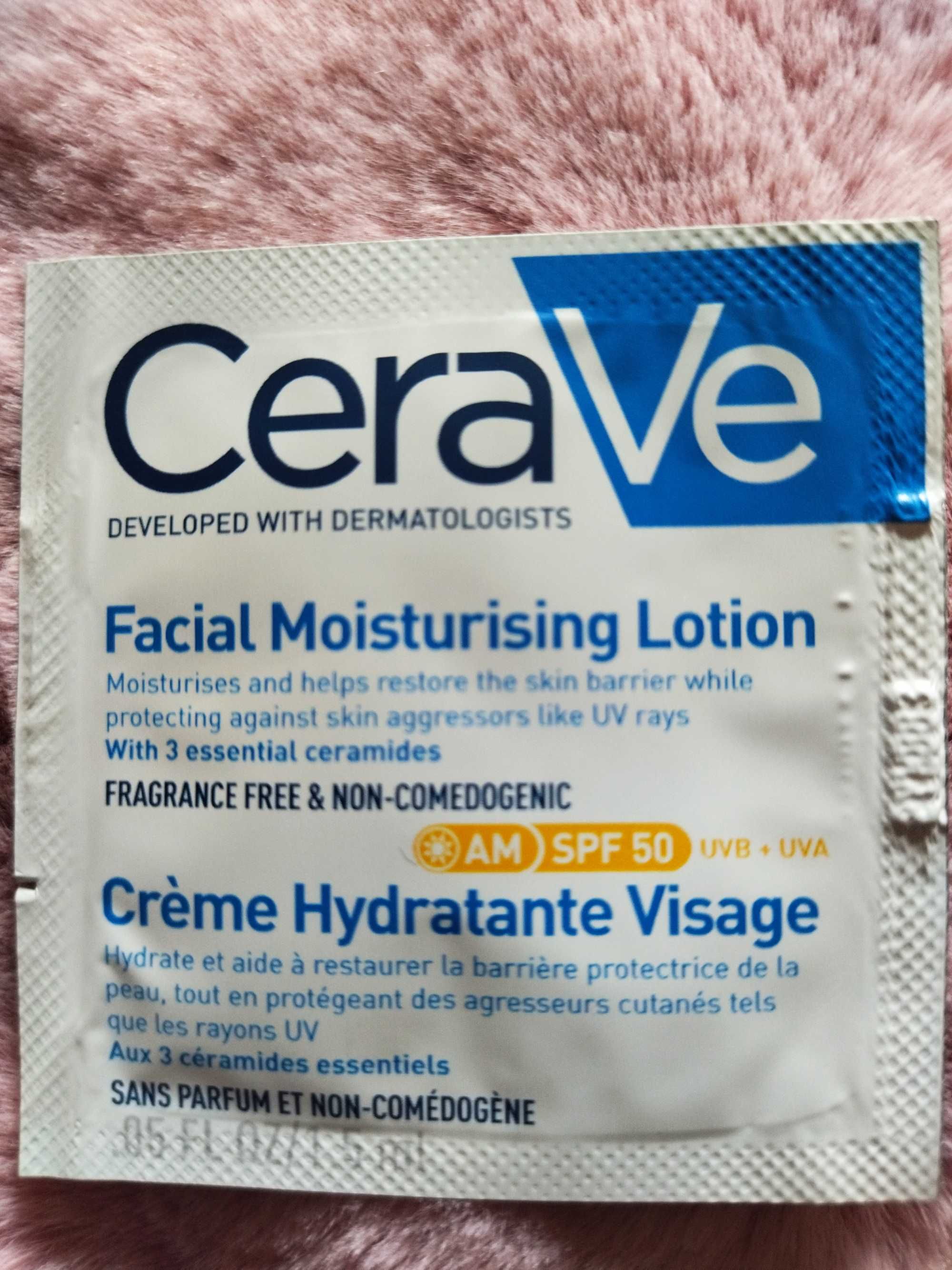 CeraVe, nawilżający krem do twarzy z ceramidami,skóra normalna i sucha