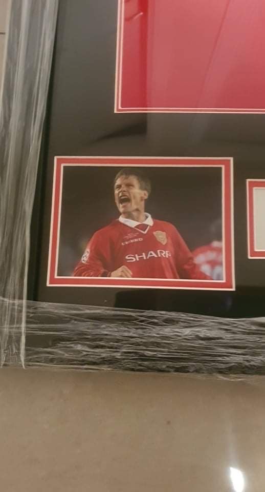 Teddy Sheringham antyrama autograf + certyfikat Manchester United