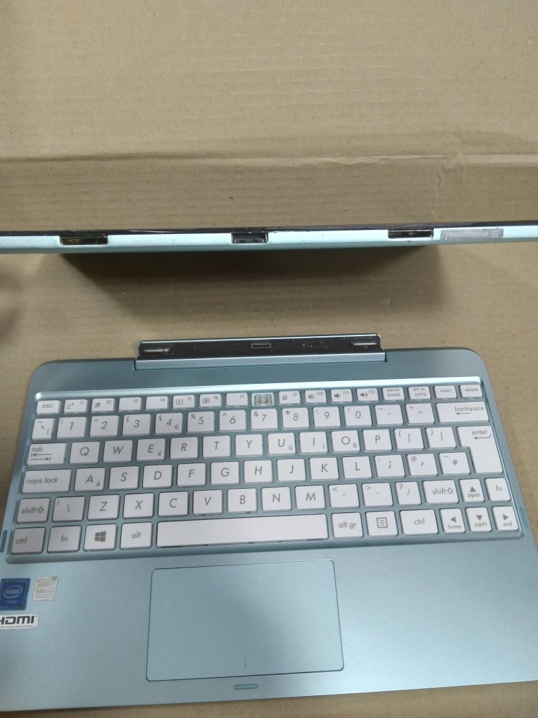Нетбук Asus Transformer Book T100H Ram2Gb SSD-60гиг (T100H)