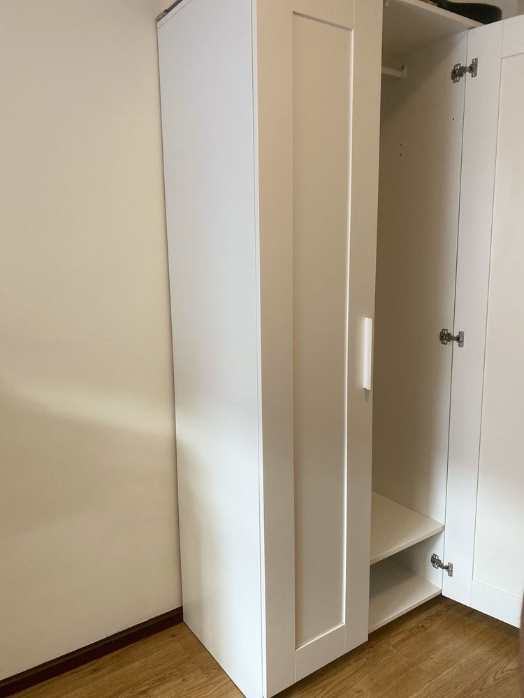 Roupeiro ikea 3 portas