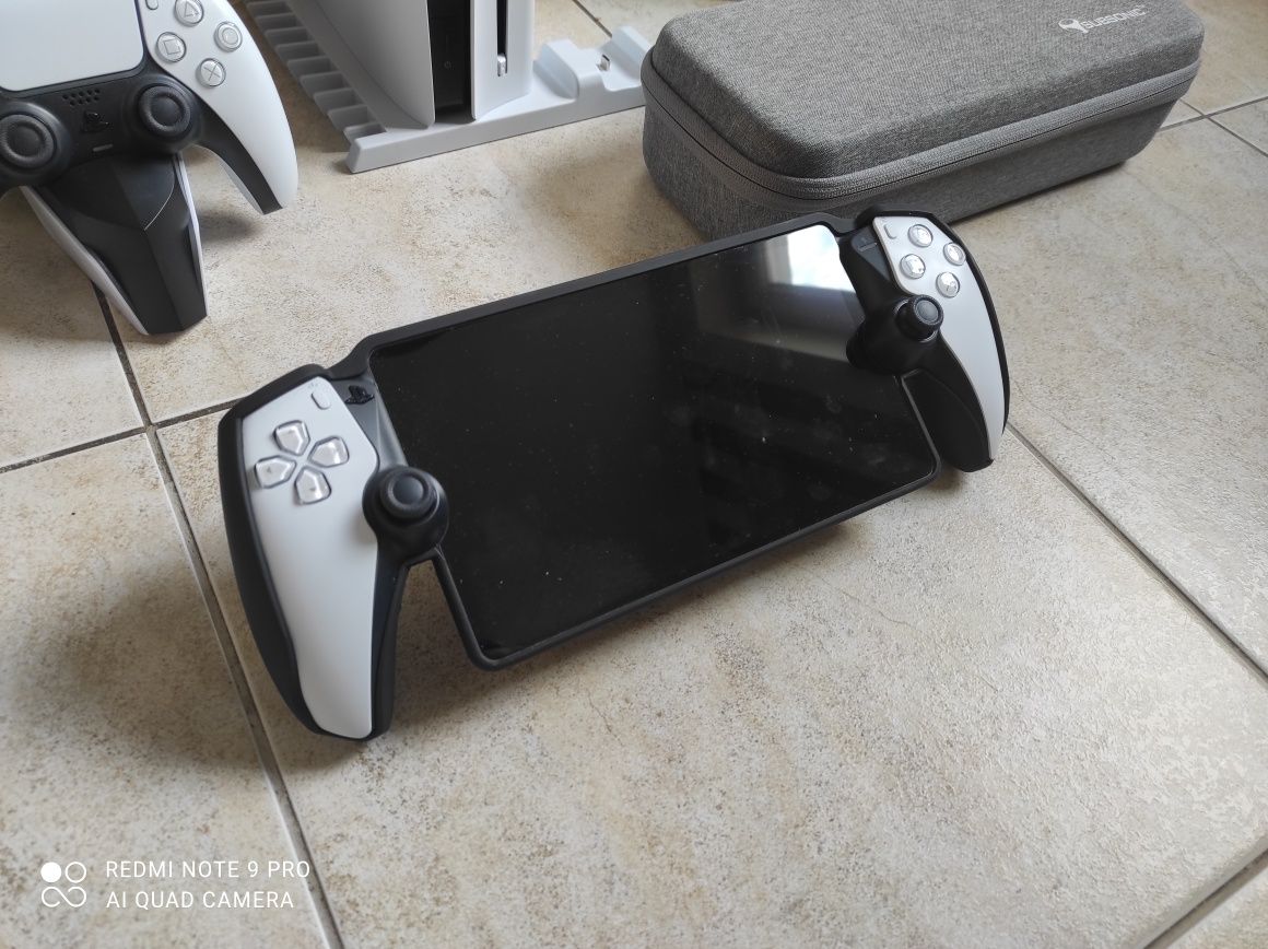 Bogaty zestaw PlayStation 5 na gwarancji ! Gogle VR 2 ! Przenośna kons