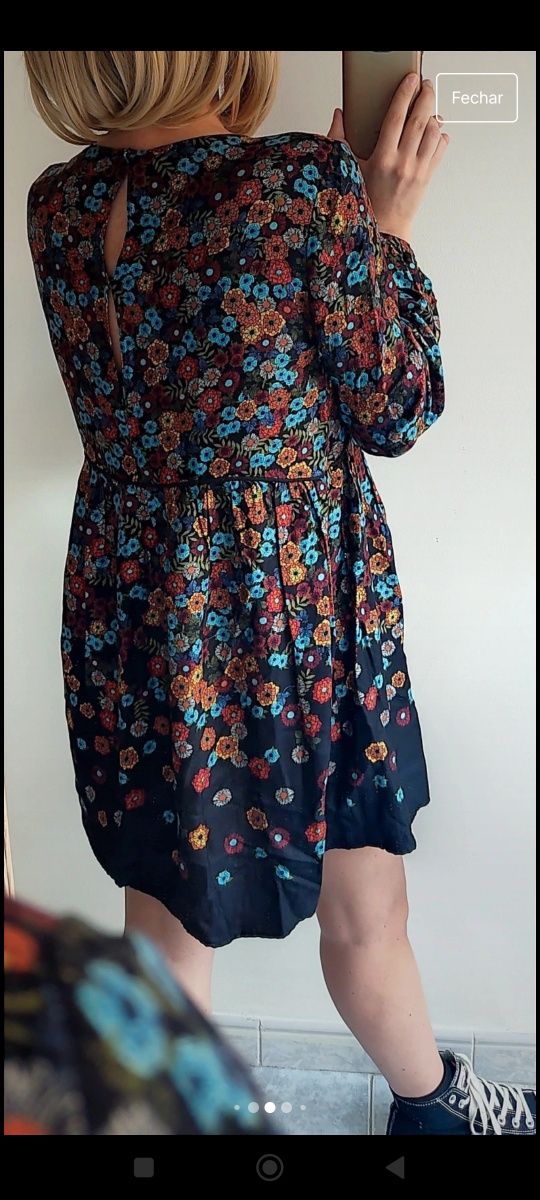 Vestido floral Zara