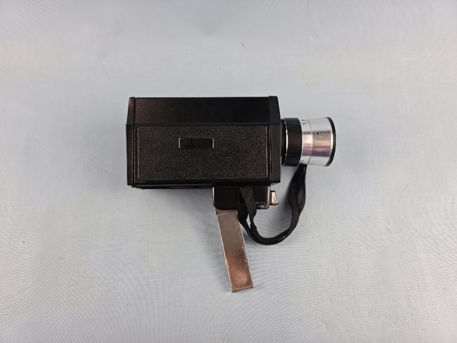 Stara kamera Bell and Howel model 491