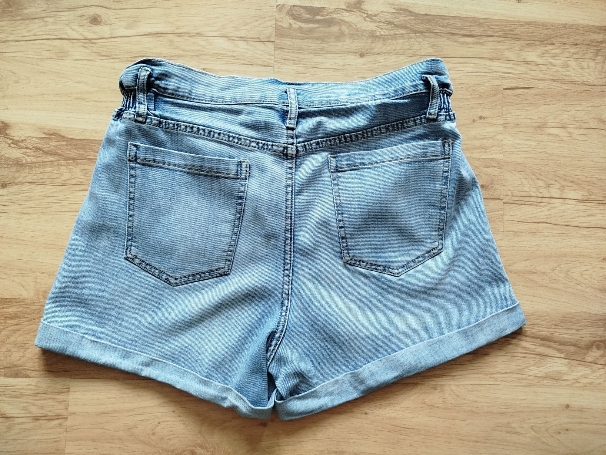 Krótkie spodenki damskie jeansy M