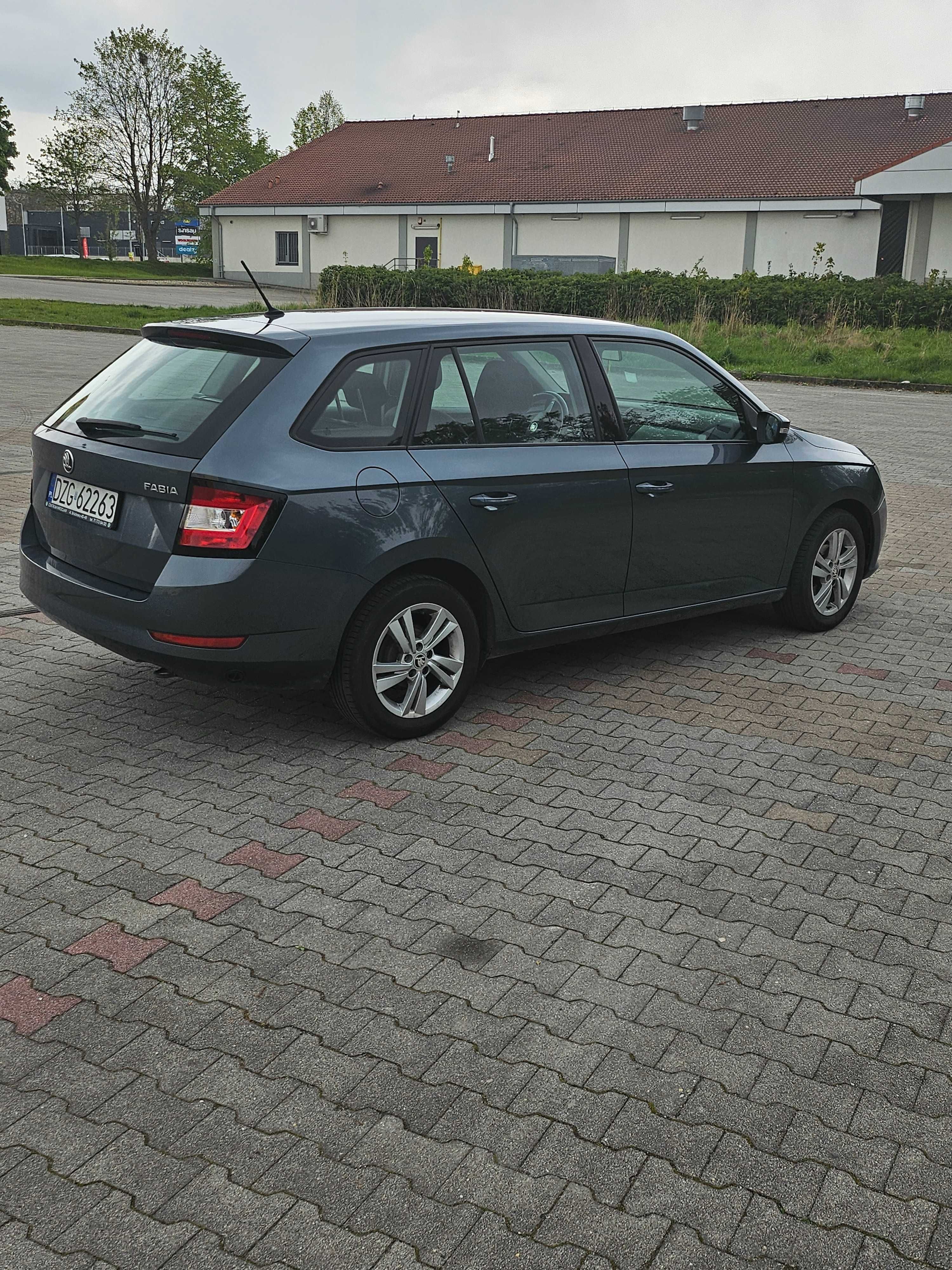 Skoda Fabia Combi 1.0MPI 75KM LPG AMBITION Salon PL