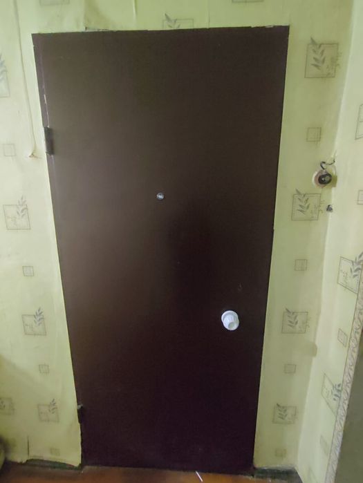 Продам 1 кімн. квартиру кільце 44 кварталу