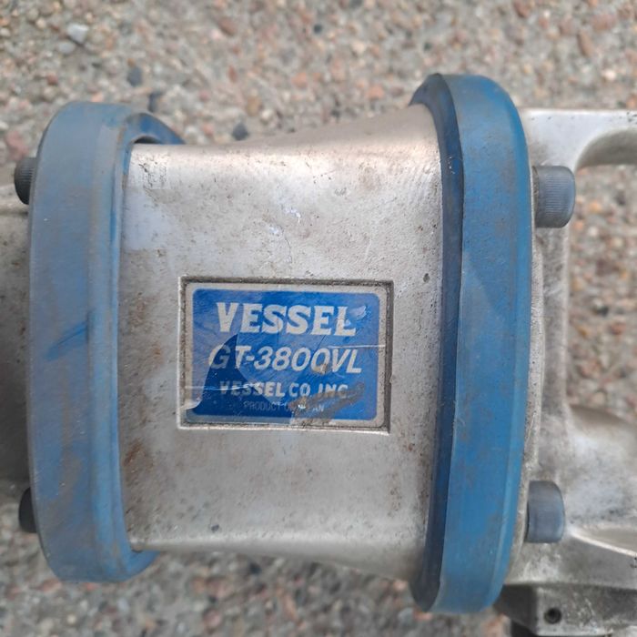 Klucz pneumatyczny VESSEL GT-3800VL