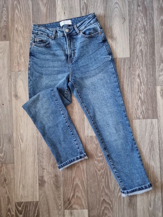 Джинси блакитні  .s/m
