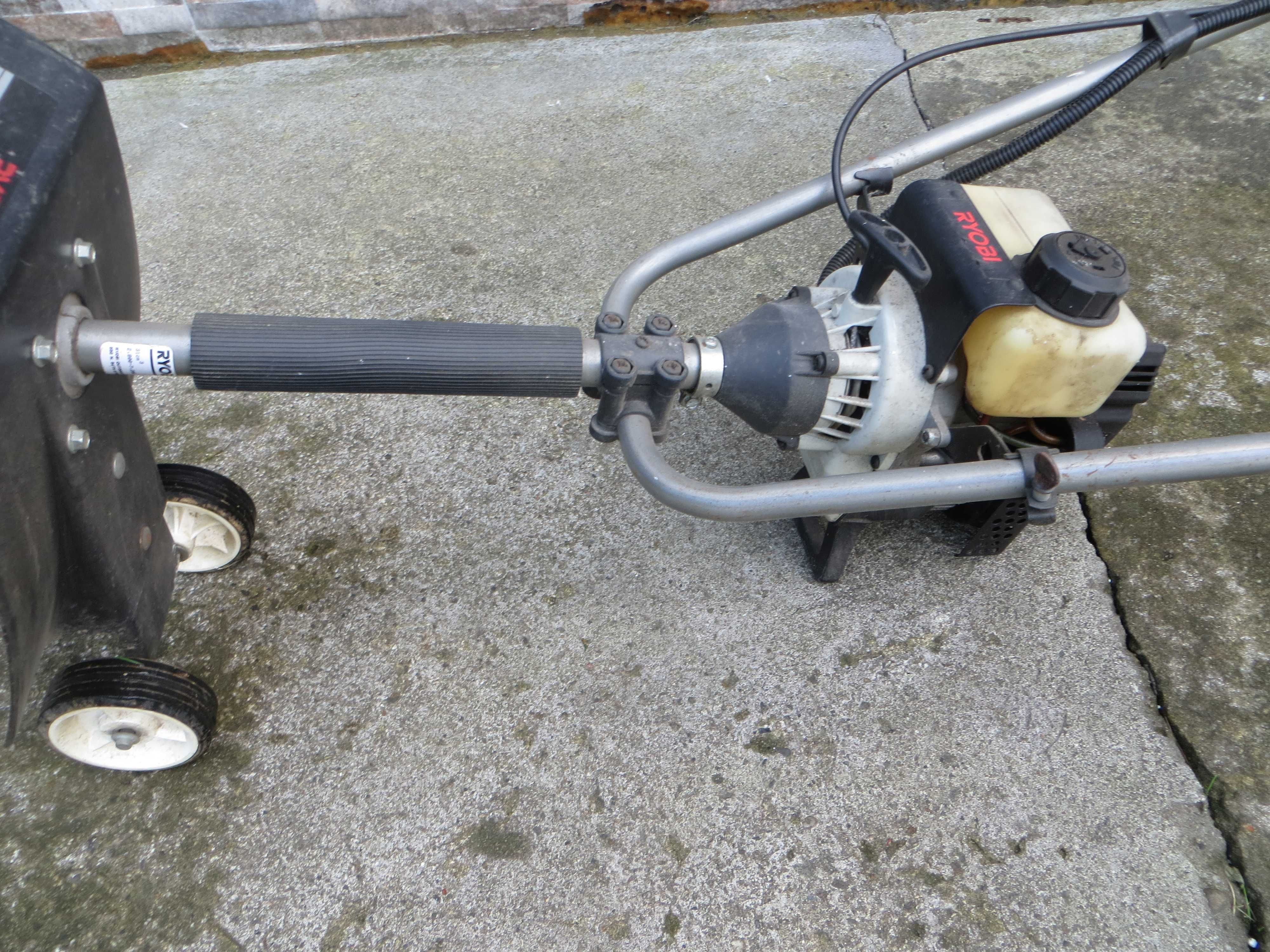 Glebogryzarka spalinowa Ryobi