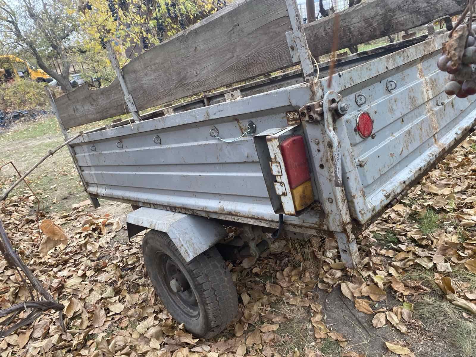 Тракторний причіп