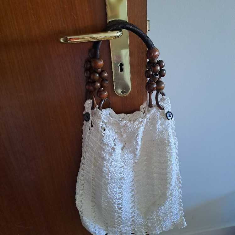 Mala Vintage de Renda - Feita à Mão