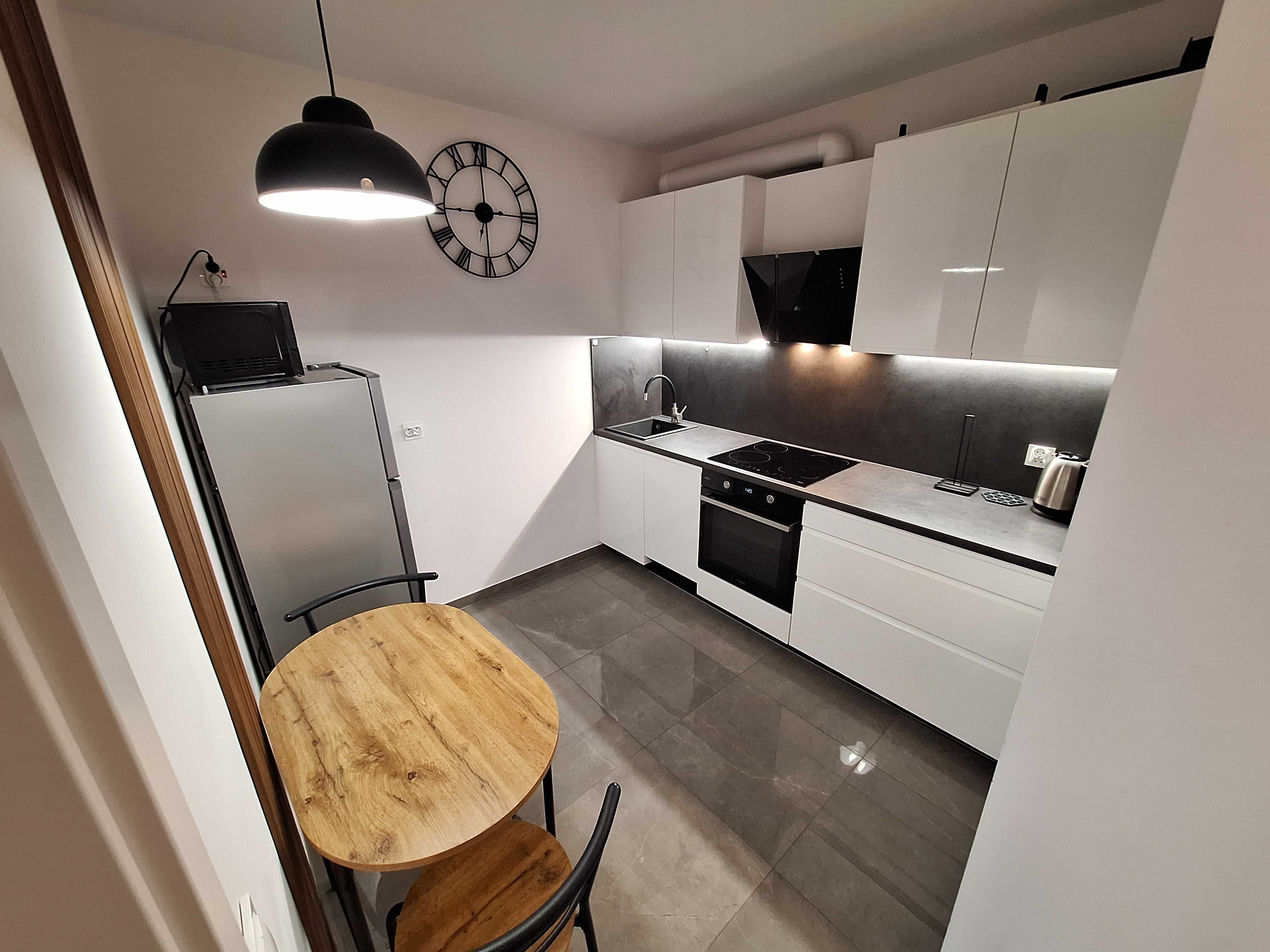 Do wynajęcia 2 pokoje 41 m2 z balkonem, Wrocław, Krzyki, Blizanowicka