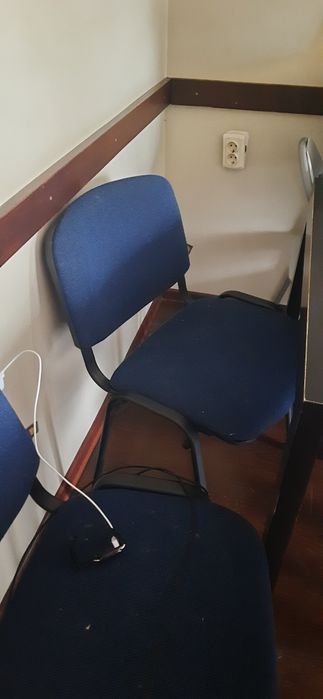 Стільчики офісні. Б/в  6шт.