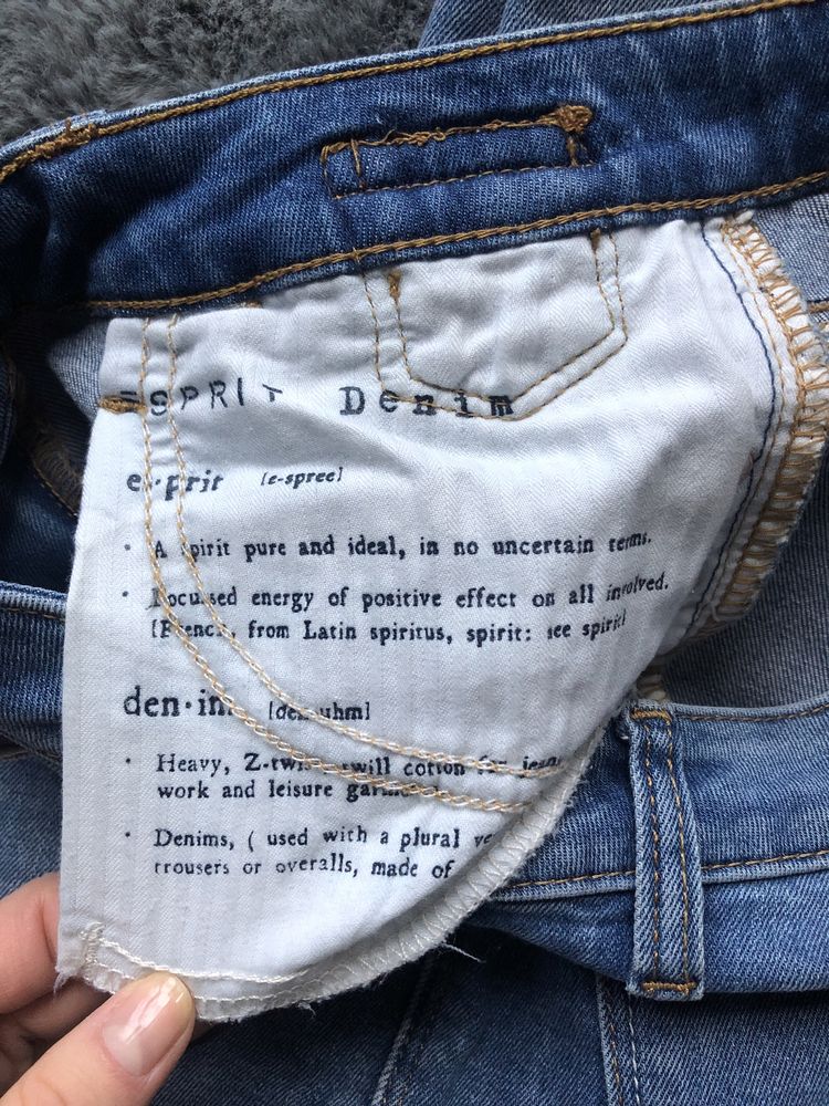 135.Spodnie jeansowe Esprit denim900 MinnesotaST W26L32 proste nogawki