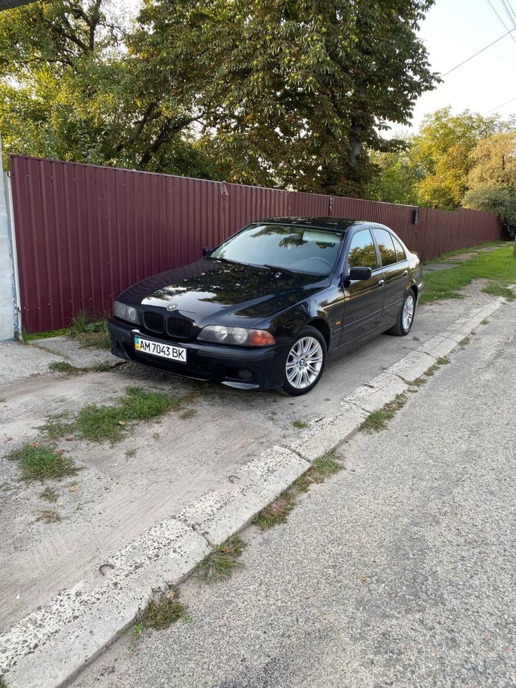 Продам Bmw e39 М52В25