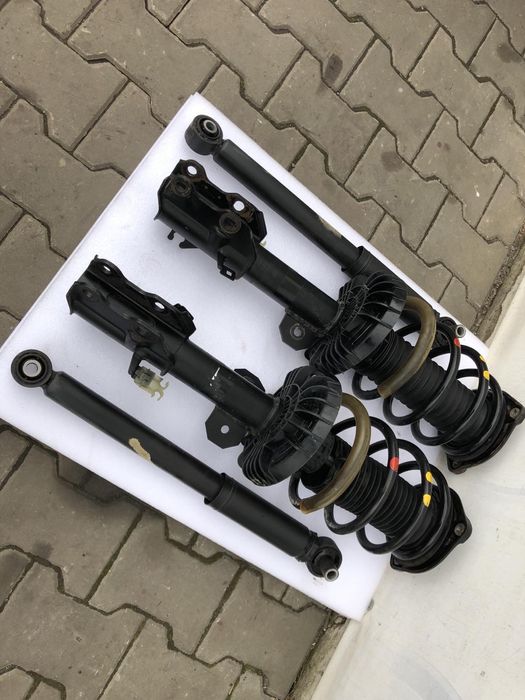 Стойка амортизатор пружина Мерседес віто Mercedes Vito 447 V-Class