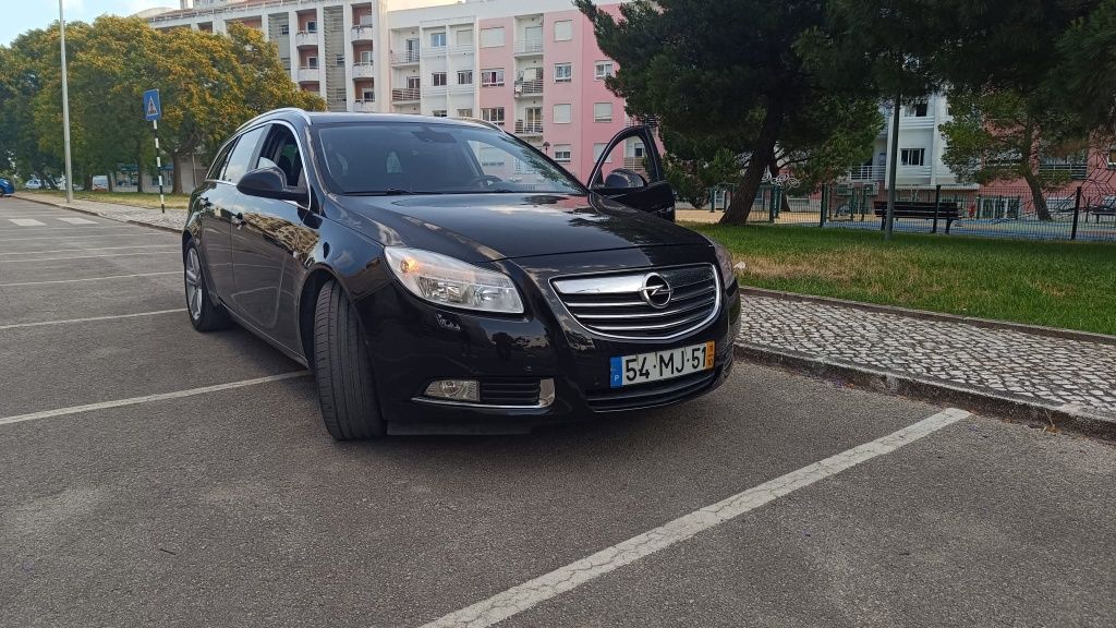 Opel Insignia 2011