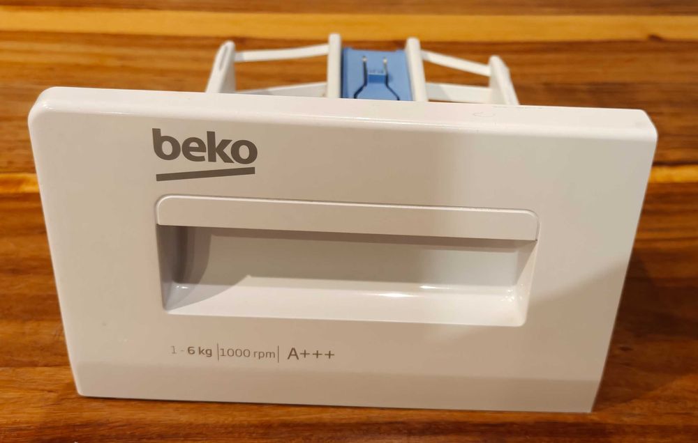 Szuflada na proszek/płyn Beko WCC6511B0