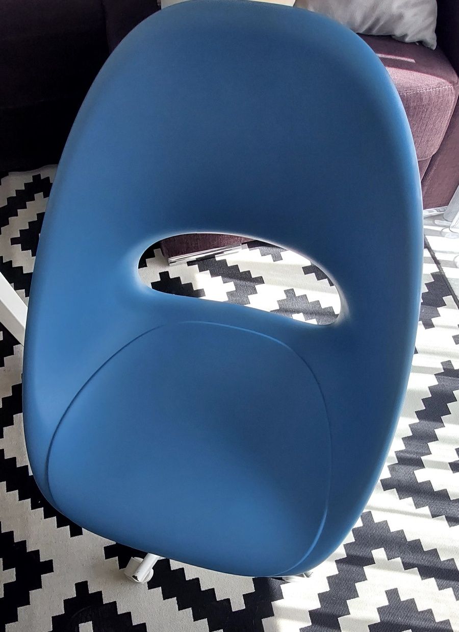 Secretária e cadeira ikea