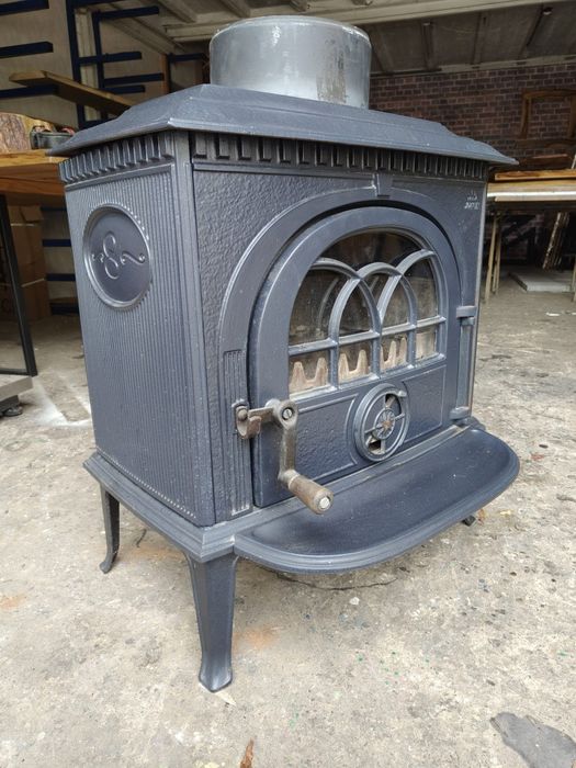Piec kominek jotul 8