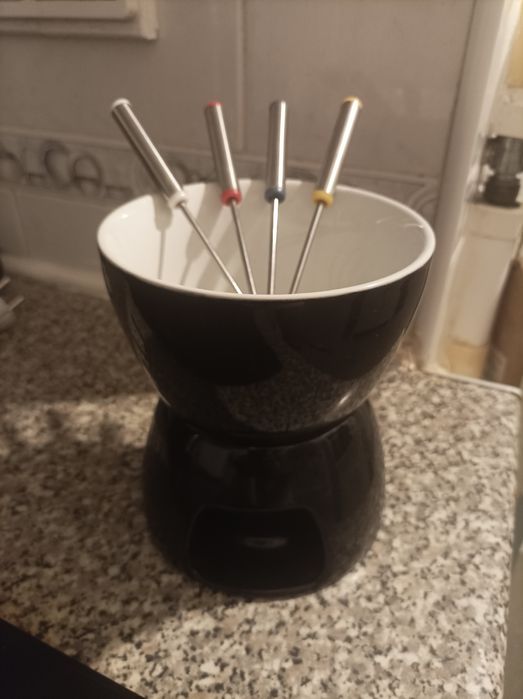 Foundue de Chocolate com 4 Garfos