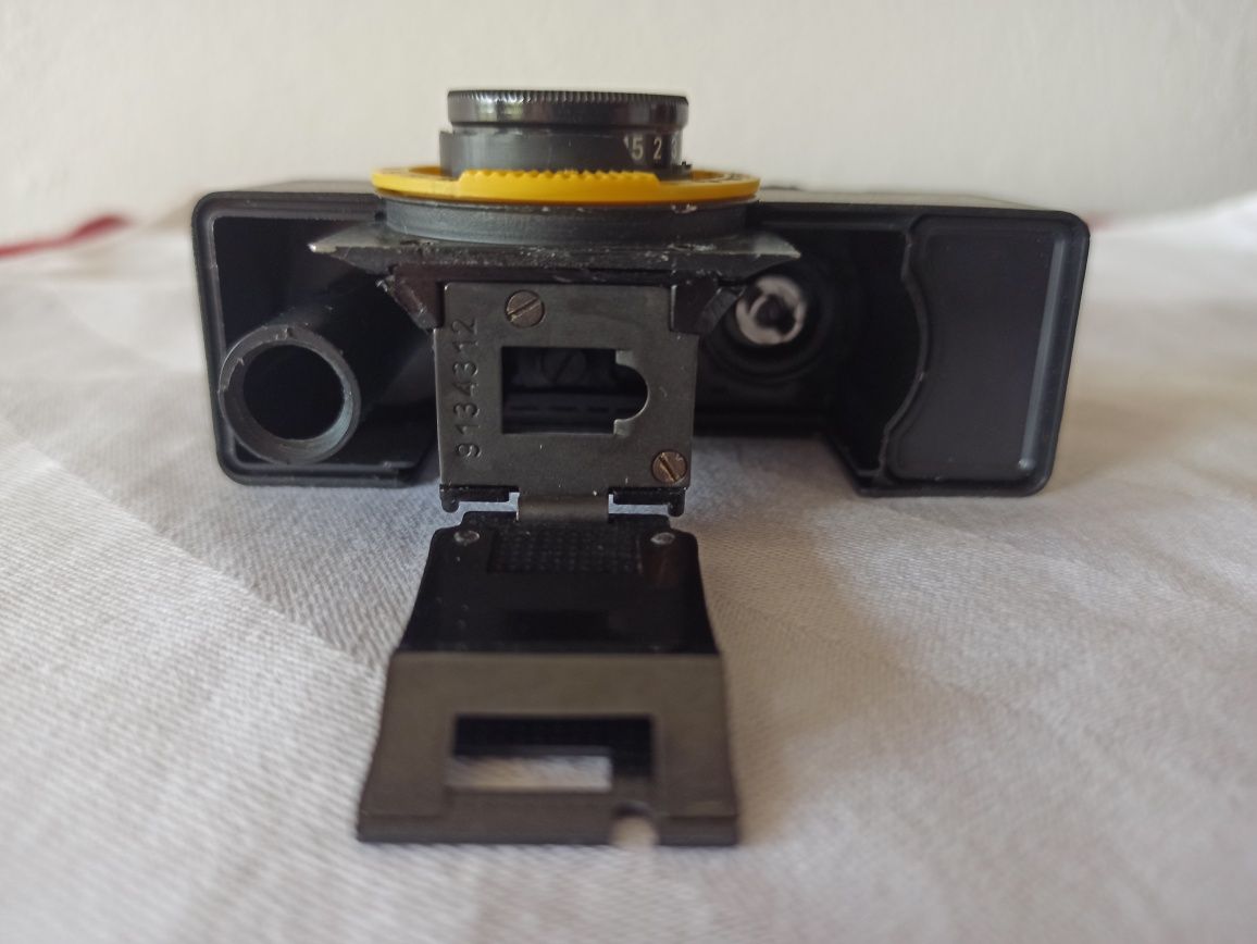 Absolutny fotograficzny hit PRL-u: analogowy aparat Agat 18 K