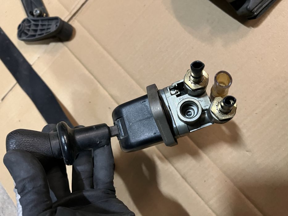 Ручні гальма, Ручник, ручний тормоз MAN TGL 7.150, 7.180, 8.150, 8.180