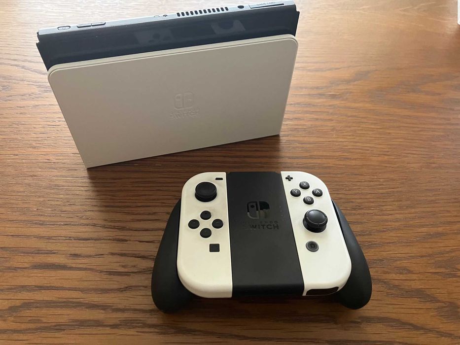 Nintendo Switch | 128GB | Caixa Original