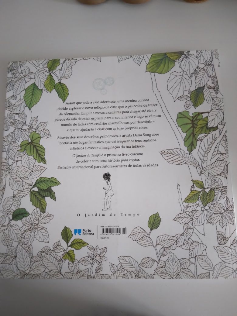 Livro pintar o jardim do tempo