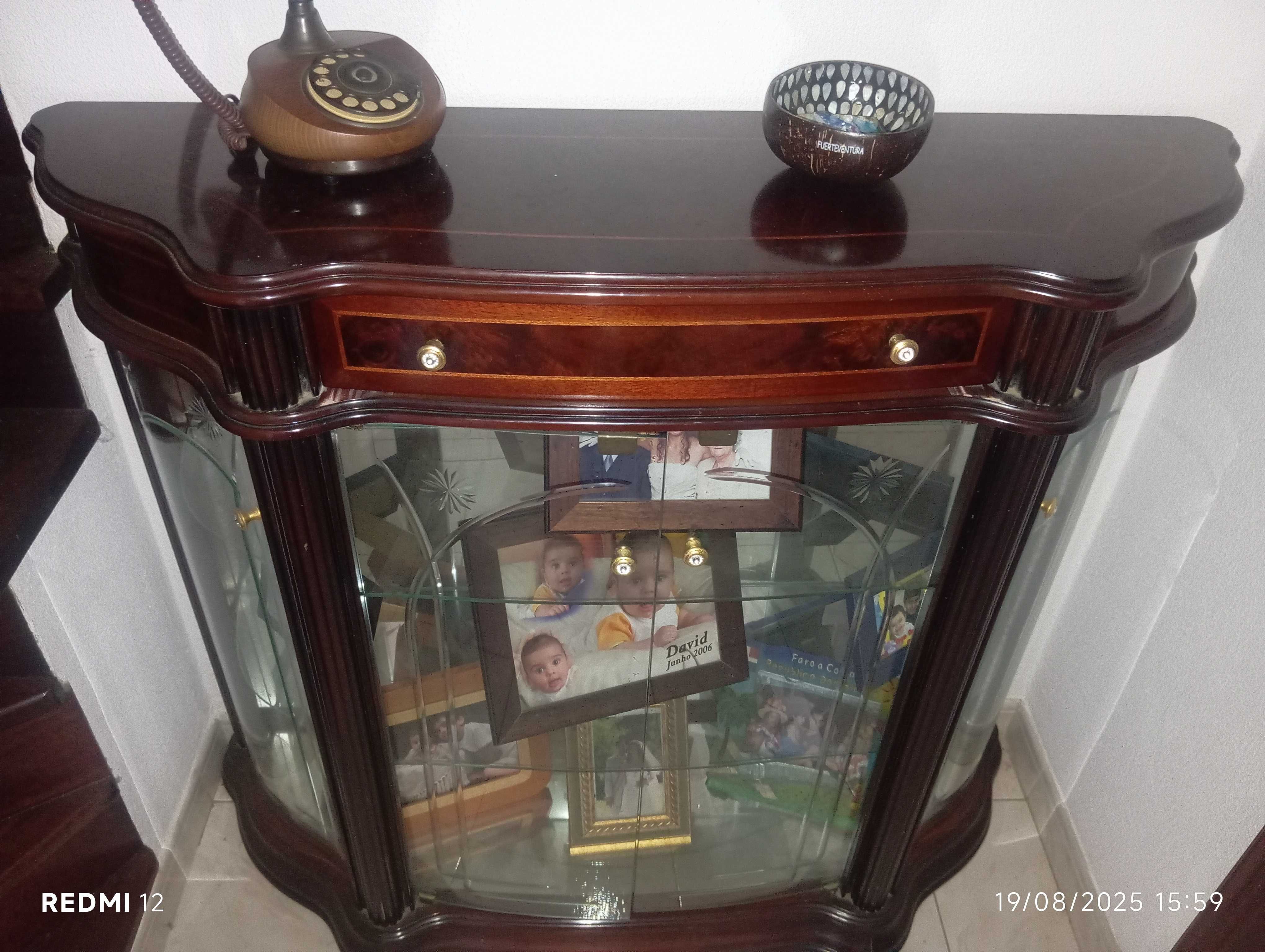 Consola para Hall