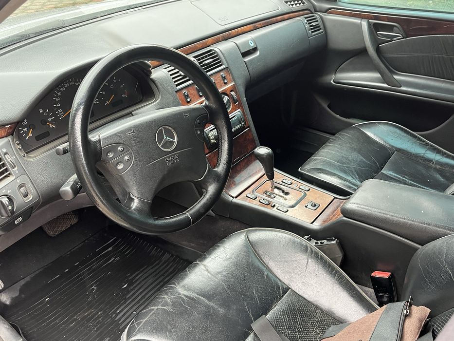 Мерседес автомат кондицінер