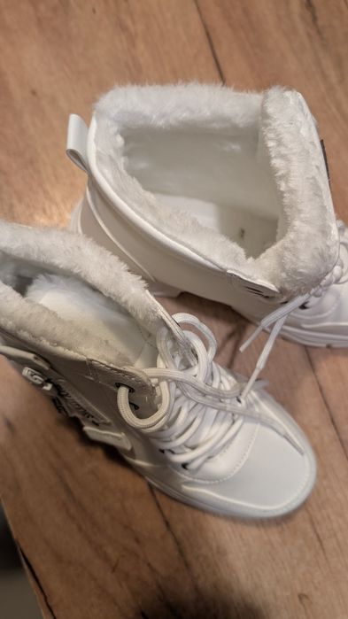Buty ocieplane nowe