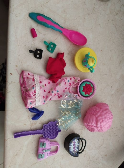 Игрушки для куклы Барби