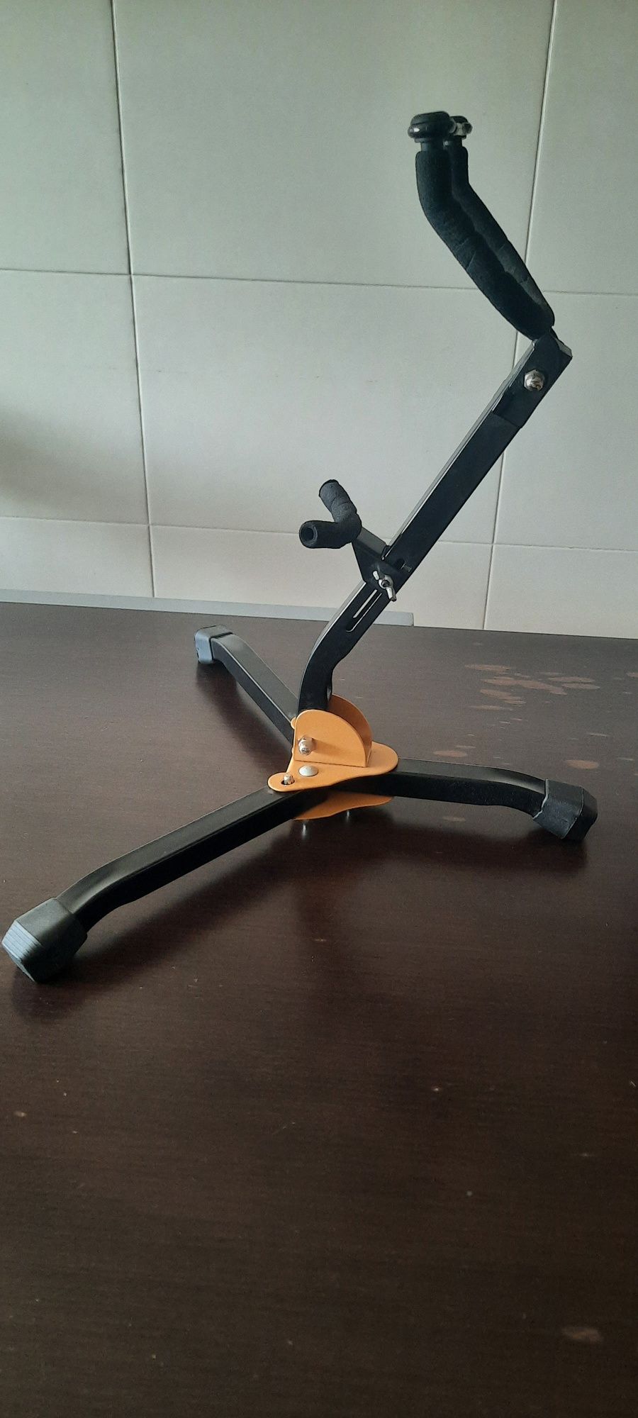 Suporte Saxofone Alto