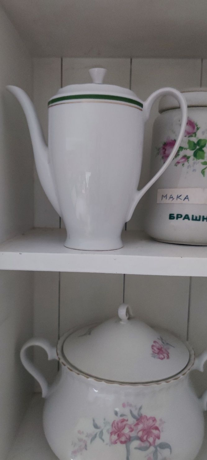 Stara porcelana - dzbanek na herbatę Ćmielów