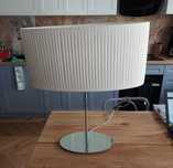 Lampa stołowa, klosz w plisy kremowa/ecri