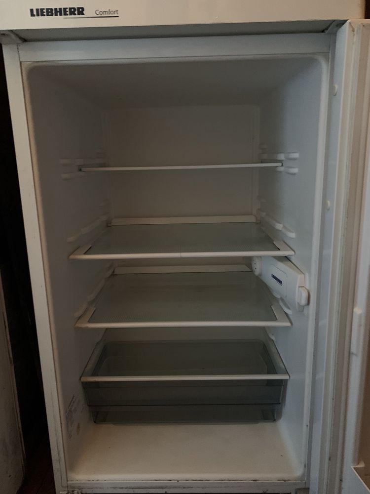 Продається кондиціонер та холодильник