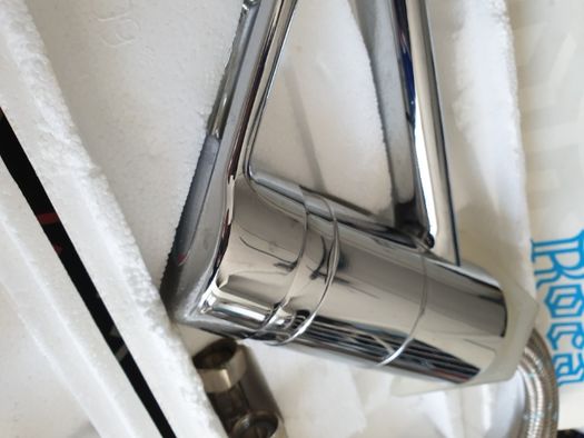 torneira Roca monobloco completa com bichas, nova