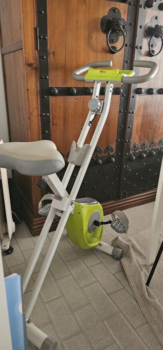 Bicicleta estática desporto