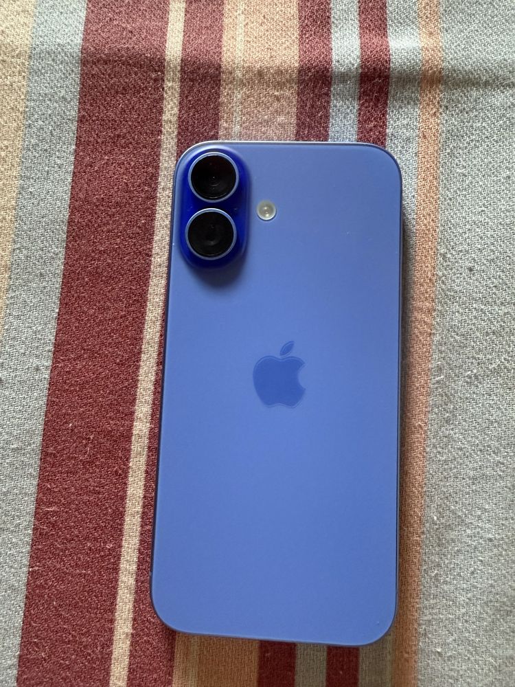 iphone 16 com garantia ate 13 de outubro de 2025