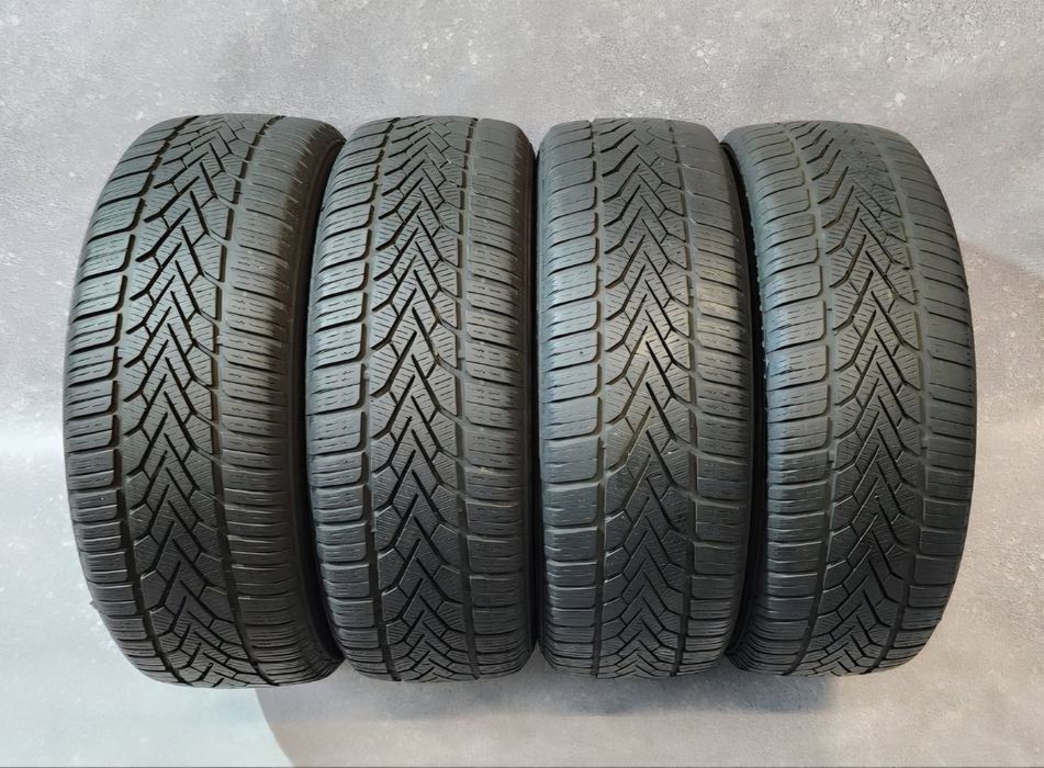 205.60.16 Semperit Speed-Grip2 4шт