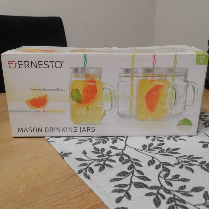 SZKLANKI Słoik z słomką 450ML