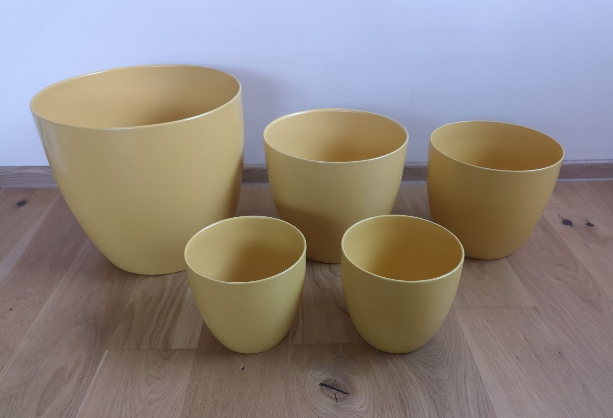 Donica Scheurich osłonka ceramika okrągła żółta 25 cm