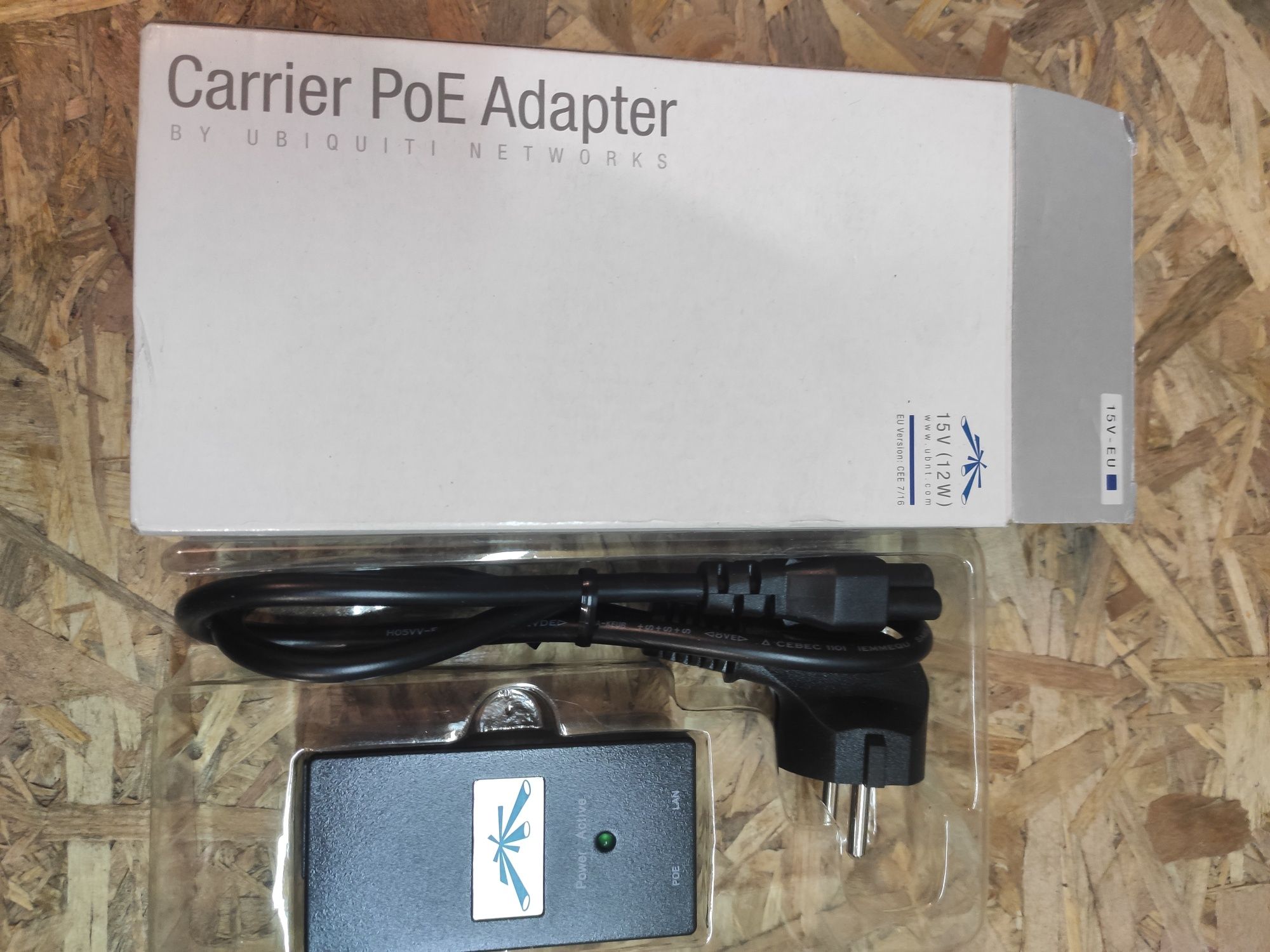 Ubiquiti PoE Adapter POE-15-12W 0.8A