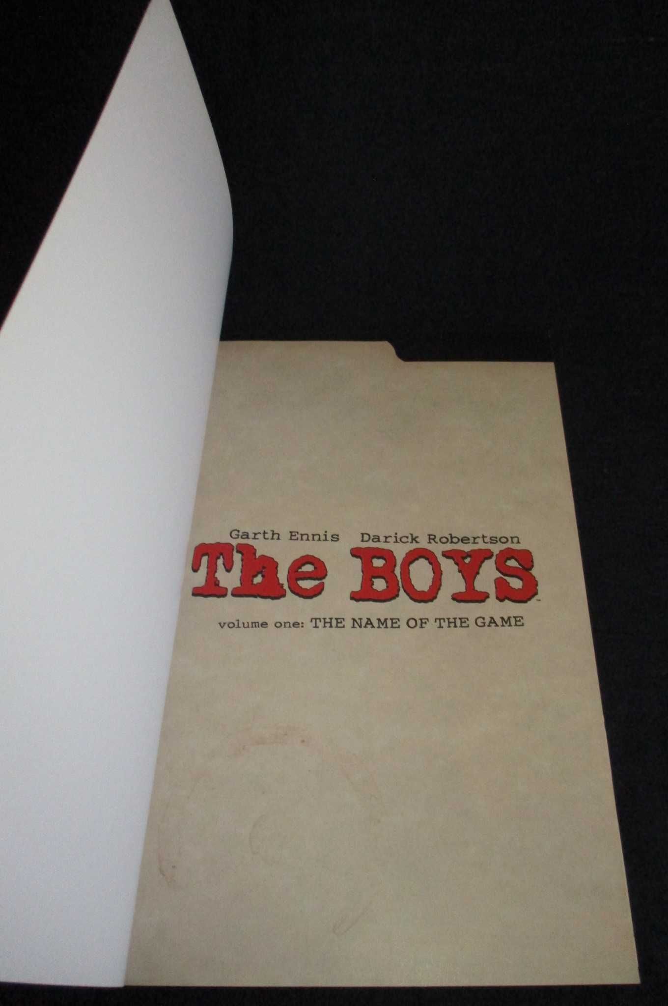 Livro BD The Boys Volume 1 The Name Of The Game Garth Ennis