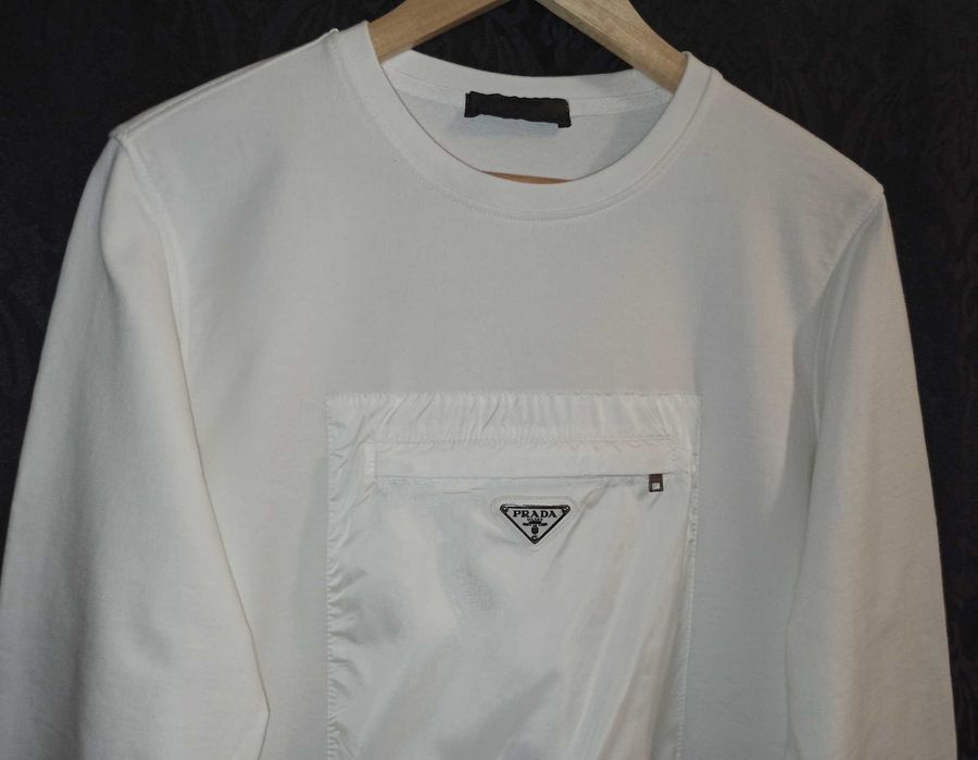 Брендовый свитшот Prada