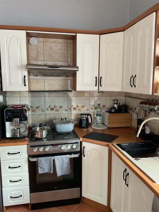 meble kuchenne + okap