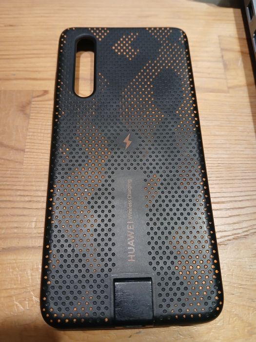Oryginalne etui do Huawei P30 z ładowaniem bezprzewodowym