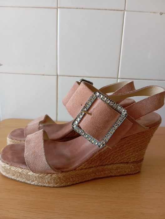 Sandálias Glória Ortiz 37